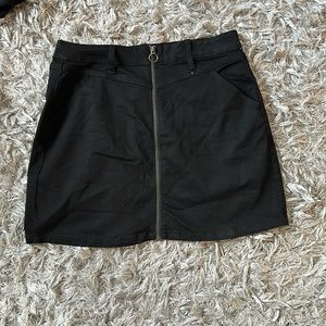 Black Denim Front Zipper Skirt